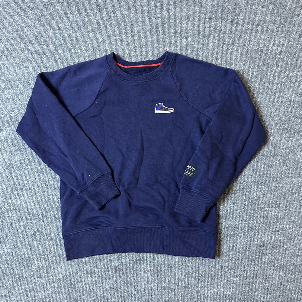 Jordan Sweatshirt Boys Size M Navy Blue Sneaker Patch Raglan Fleece Pullover
